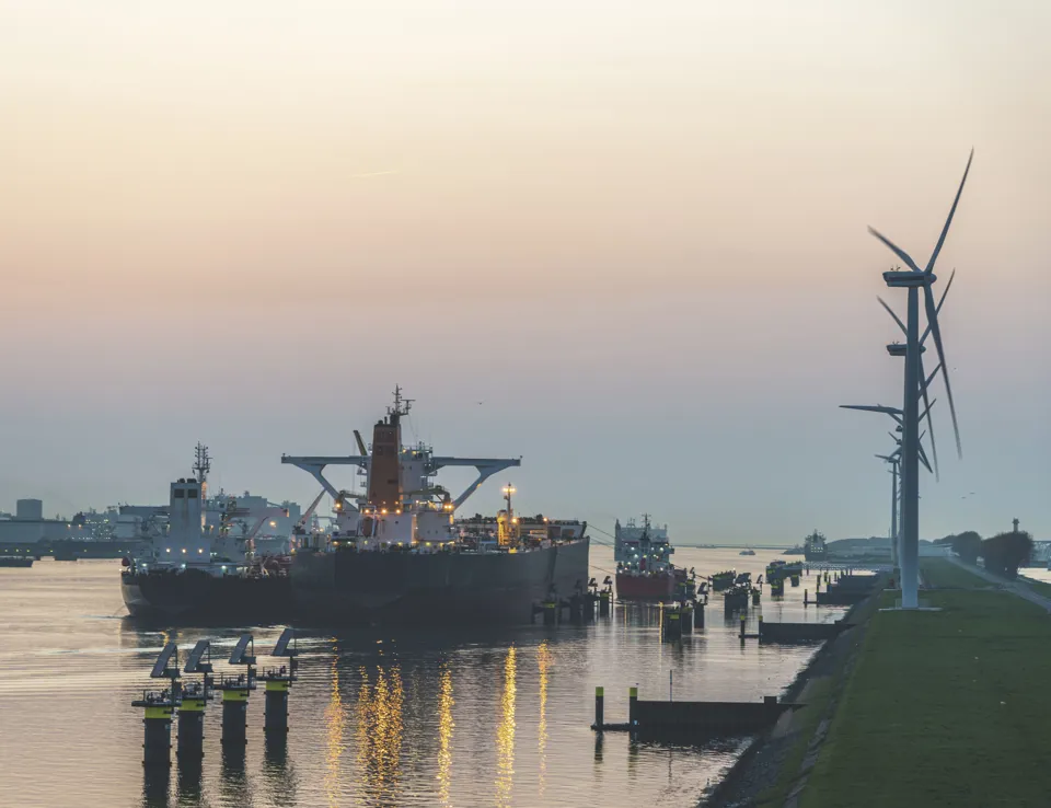POrt shipping maritime 1186938161