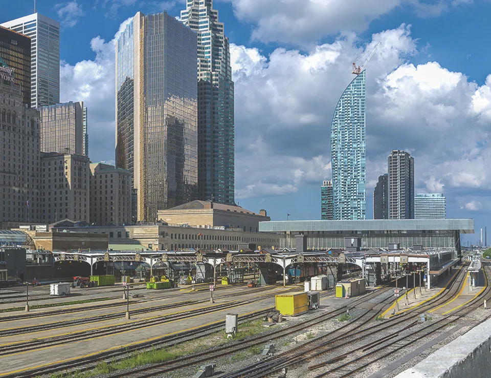 Metrolinx Toronto Canada Rail Ricardo