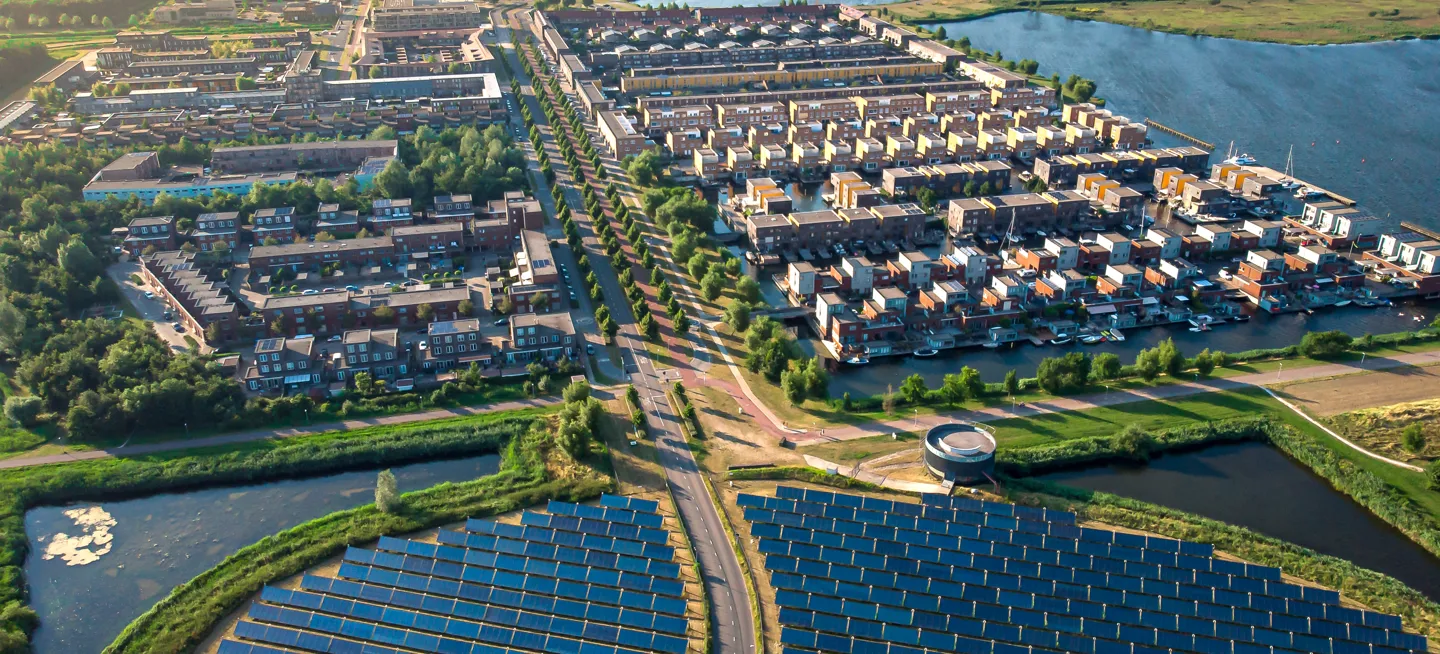 Shutterstock 1522386716