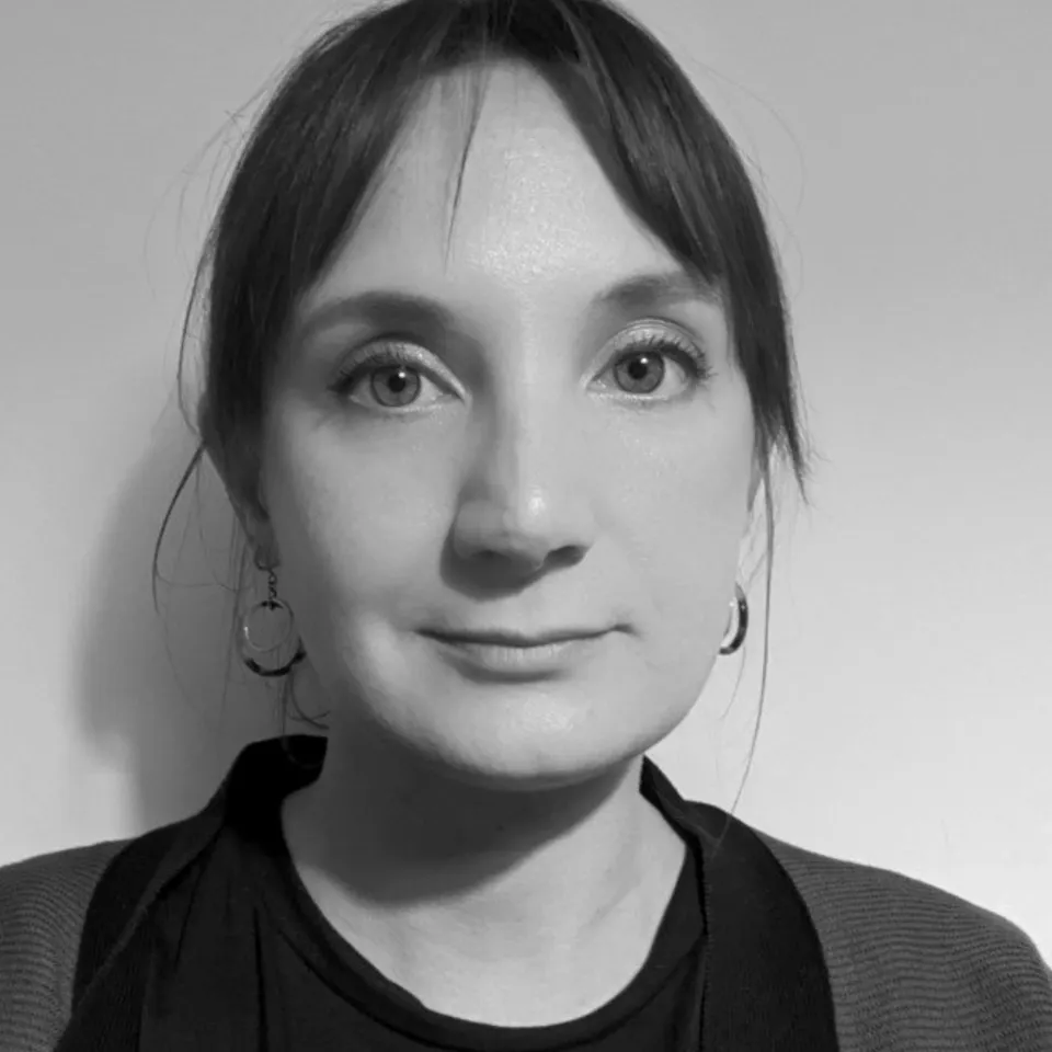 Sophie Clark BW